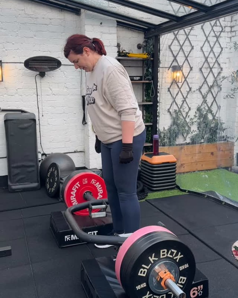 Mary’s 110 kg lift